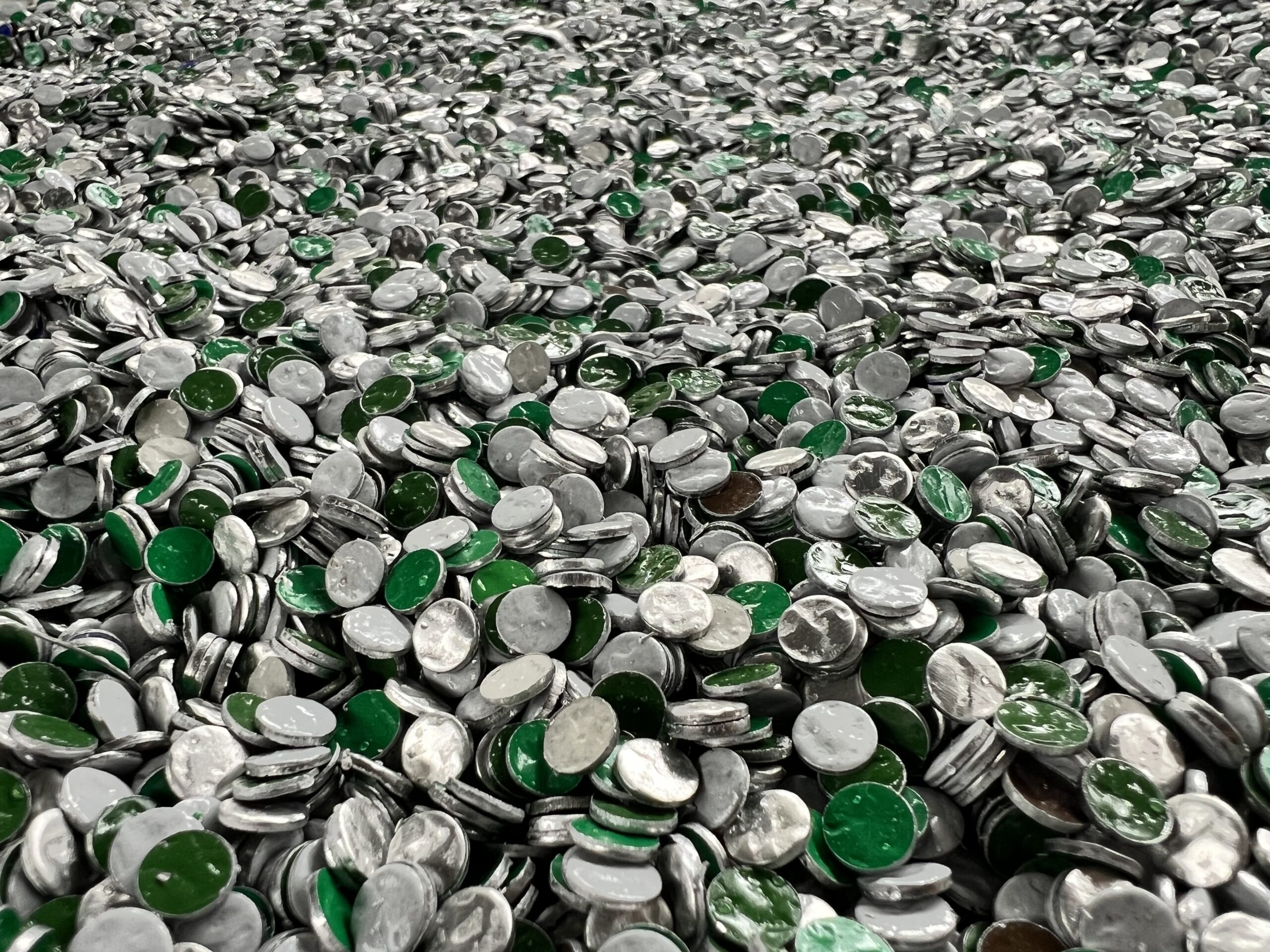 Dlaczego ceny Aluminium nie rosną wraz z LME?